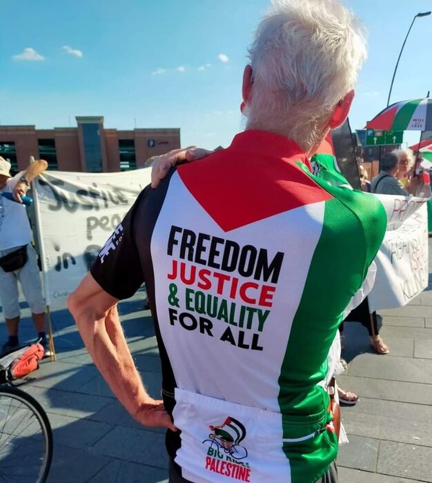 Avrupalı Aktivistler "Apartheid" İsrail Rejimini Protesto Etti