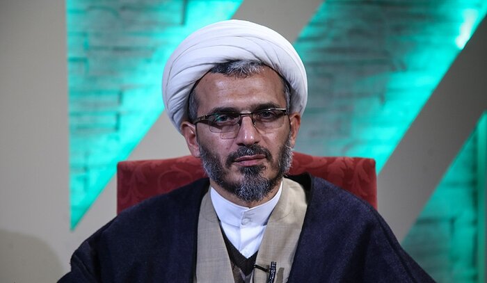 یک کلمه را هم نمیشود از نوشتههای استاد پیشوایی برداشت