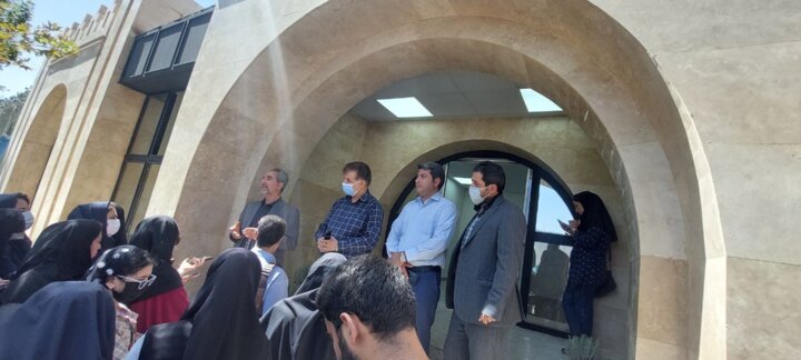 ساختار سنگی گرانیتی شهر زیرزمینی سامن را منحصر به فرد کرده است