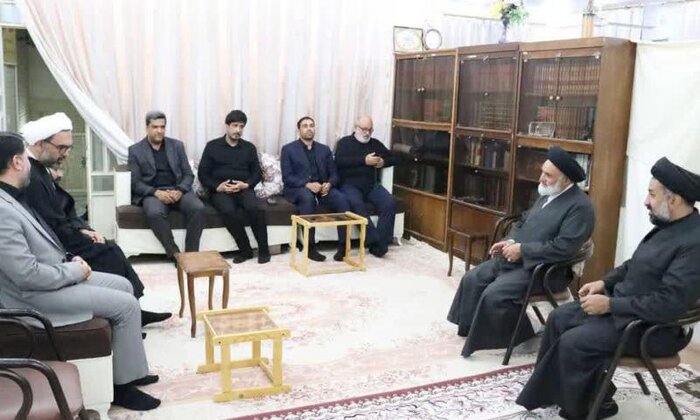 استاندار یزد: روحانیت در صف مقدم جهاد تبیین هستند