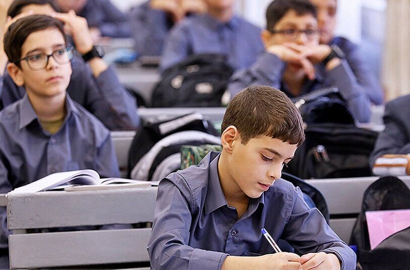295 هزار دانش‌آموز برای سال تحصیلی جدید در مدارس استان همدان نام‌نویسی کردند
