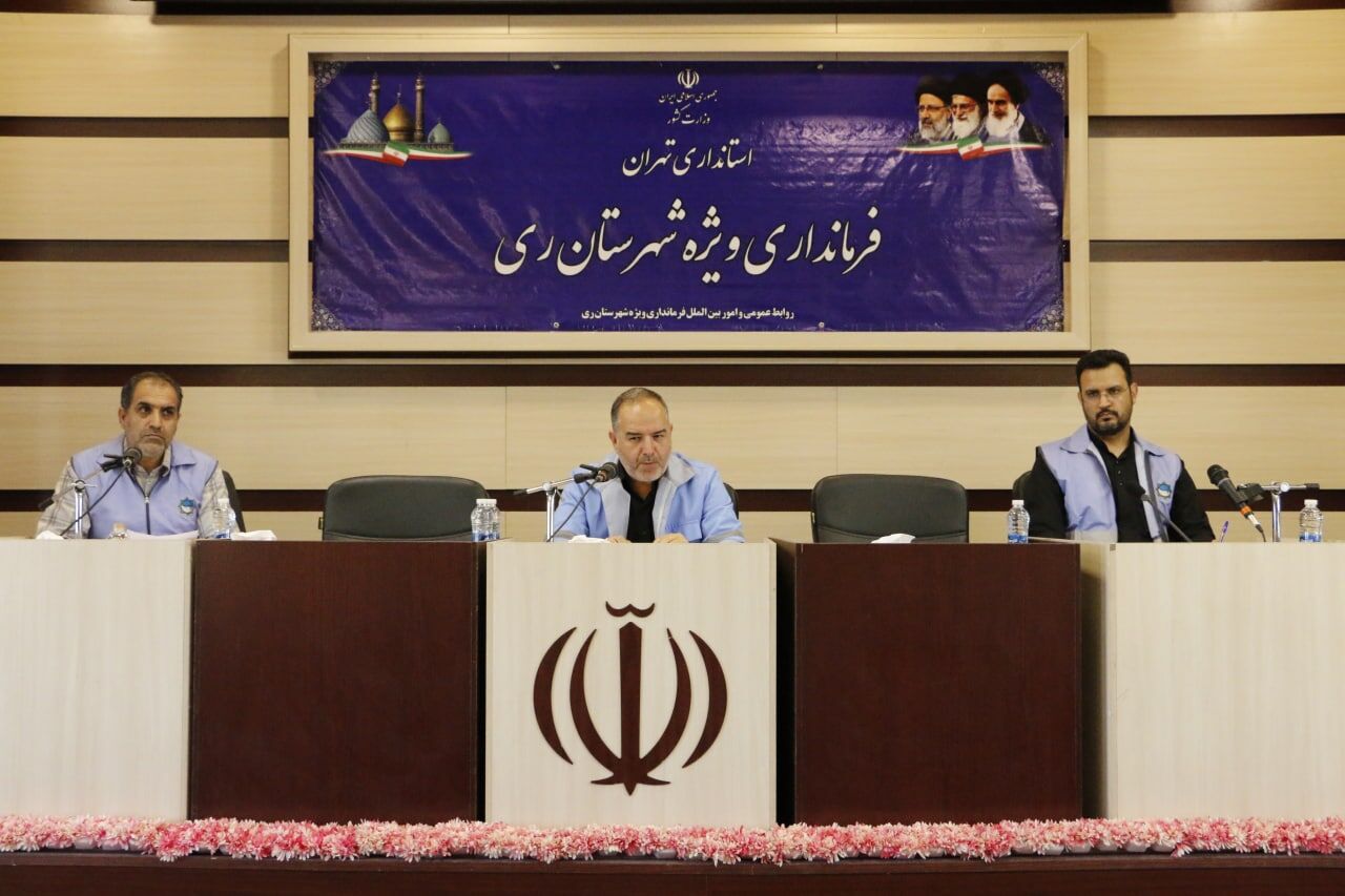 فرماندار ویژه ری: مدیریت موفق و تصمیمات فراسازمانی در سیل فیروزکوه خسارات را کاهش داد فرماندار ویژه ری: مدیریت موفق و تصمیمات فراسازمانی در سیل فیروزکوه خسارات را کاهش داد
