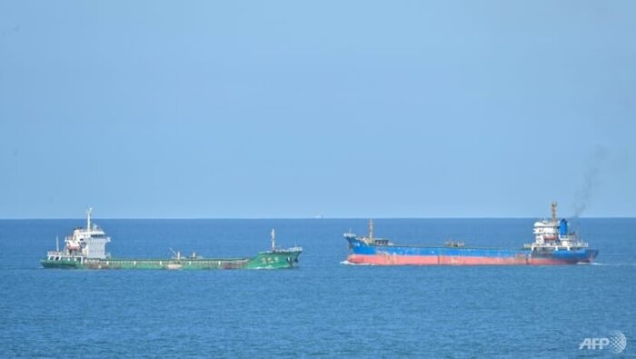 از پیش بینی رفع تحریم ها علیه ایران تا نگرانی جهانی از شیوع دوباره فلج اطفال