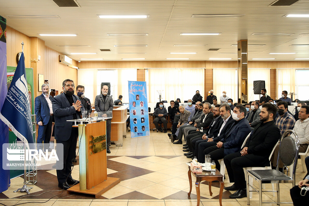 ماموریت خبرگزاری جمهوری اسلامی فرا دولتی است/ امیدبخشی در ایرنا تقویت شود