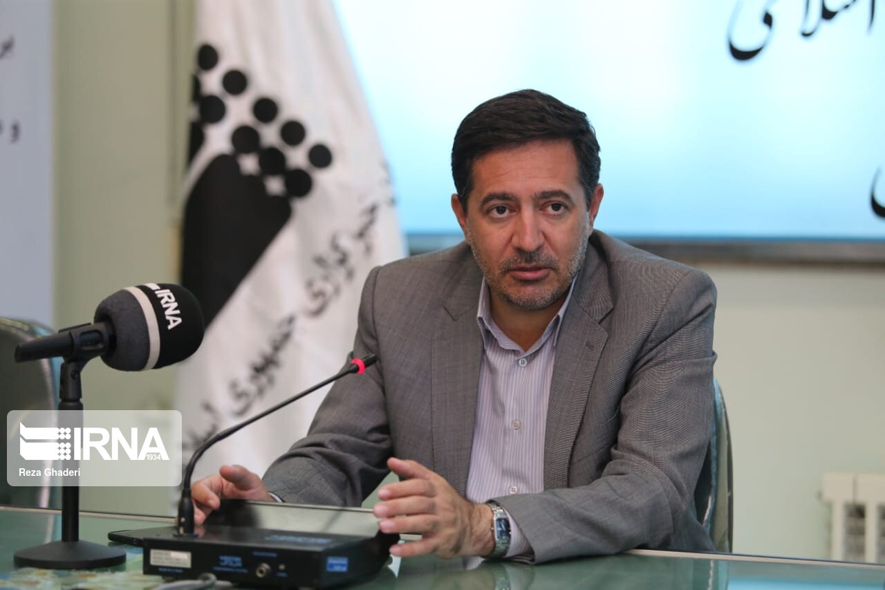 ادعای تلف شدن دامها در فارس به دلیل گرانی نهاده معقول نیست ادعای تلف شدن دامها در فارس به دلیل گرانی نهاده معقول نیست