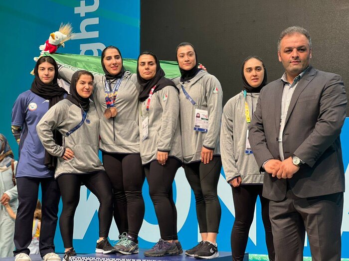 قونیه آوردگاهی برای رونمایی از امیدهای وزنه‌برداری / تعظیم فولادسرد به اراده دختران ایرانی