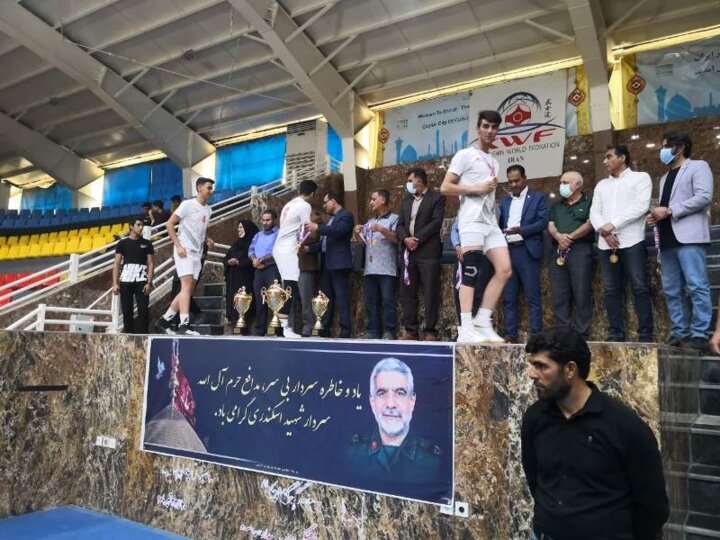 اصفهان، قهرمان مسابقات والیبال نوجوانان کشور در شیراز شد 2