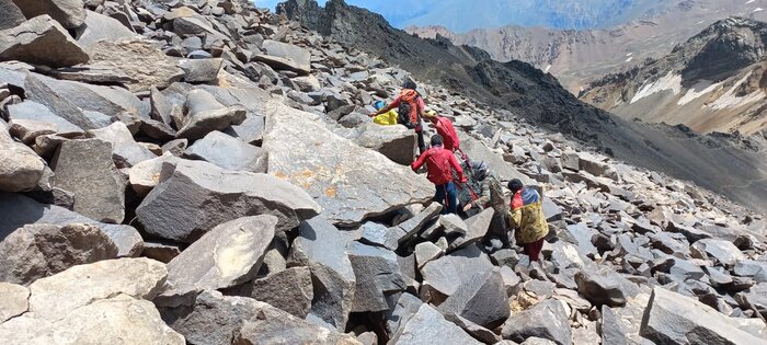 چرا درآمد میلیاردی از دماوند خرج امداد کوهنوردان سانحهدیده نمیشود؟