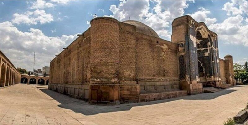 ورودی و محوطه مسجد کبود تبریز ساماندهی می‌شود