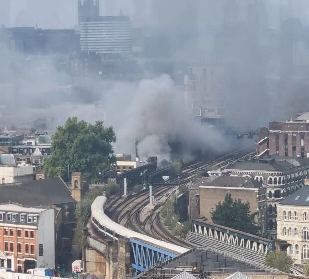آتش‌سوزی در مترو لندن