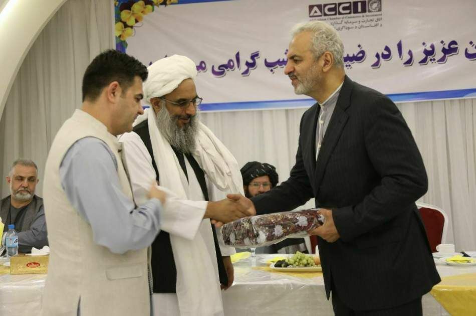 Iranian businessmen keen on investing in Afghanistan: Diplomat