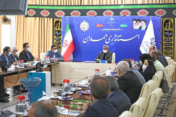 استاندار همدان بر ساماندهی معادن استان بر اساس ملاحظات زیست محیطی تاکید کرد