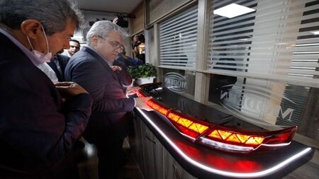ستاری: استفاده از پوششهای نانوساختار در خودروسازی توسعه مییابد