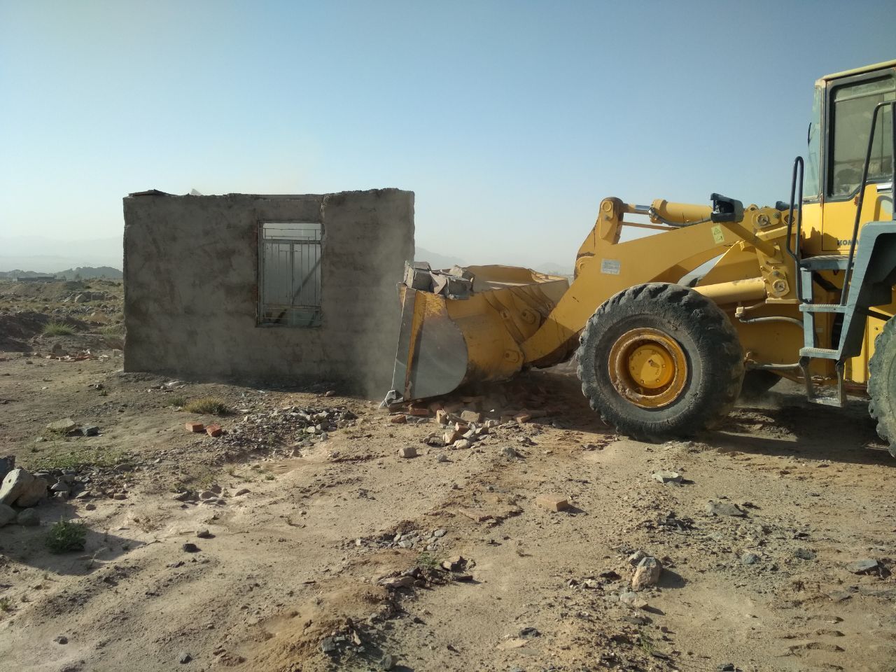 ۳۳هکتار از اراضی ملی شهرستان جهرم رفع تصرف شد ۳۳هکتار از اراضی ملی شهرستان جهرم رفع تصرف شد