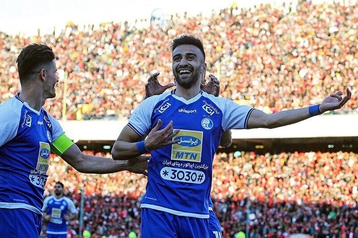 پیراهن سید جلال بر تن فوق ستاره پرسپولیس / پیروزی تیم ملی والیبال ایران مقابل آرژانتین 4