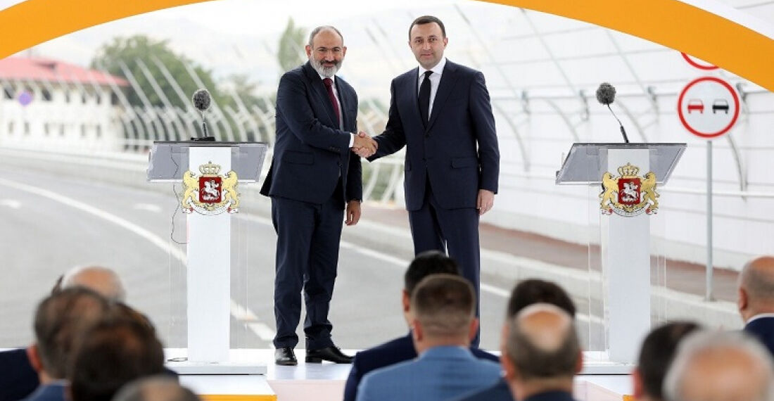 نخست وزیران ارمنستان و گرجستان "پل دوستی" را افتتاح کردند