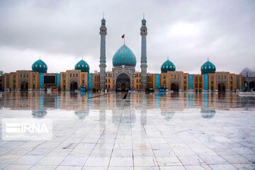 La mosquée iranienne, un lieu de culte et aussi un centre de culture et de science