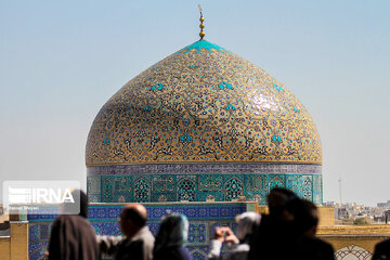 La mosquée iranienne, un lieu de culte et aussi un centre de culture et de science