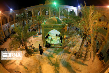 La mosquée iranienne, un lieu de culte et aussi un centre de culture et de science