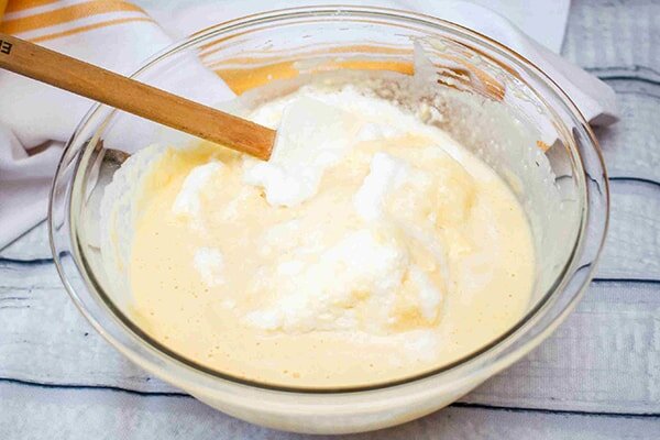 طرز تهیه وافل خانگی ساده و خوشمزه