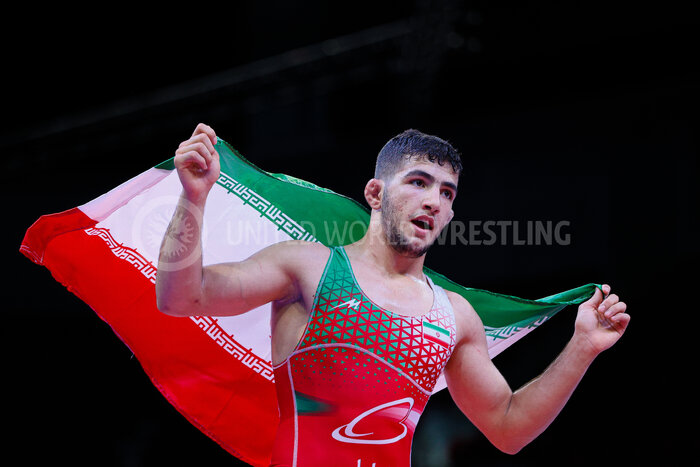 یاری: کُشتی نخستم با حریف آمریکایی سرنوشتساز بود/ مسوولان استانی مشکل اشتغالم را حل کنند