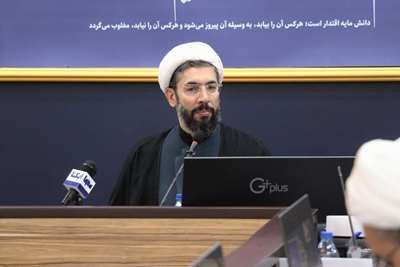 نیروهای انقلابی مراقب خطر انفعال باشند / دانشگاه را باید برای نبرد فکری آماده کرد