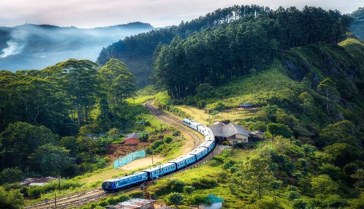 با یکی از دیدنیترین راهآهن های جهان در ایران آشنا شوید با یکی از دیدنیترین راهآهن های جهان در ایران آشنا شوید