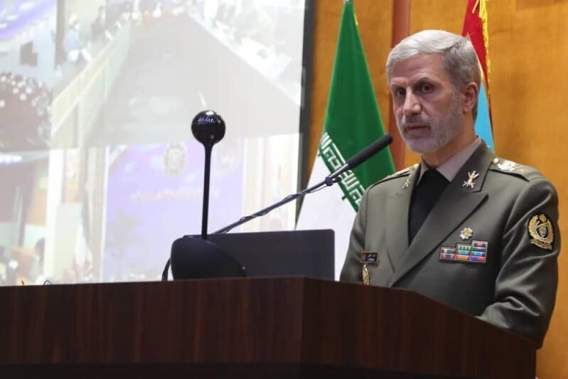 ایران نے علاقے میں امریکی استعماری سازشوں کو ناکام بنا دیا: جنرل حاتمی