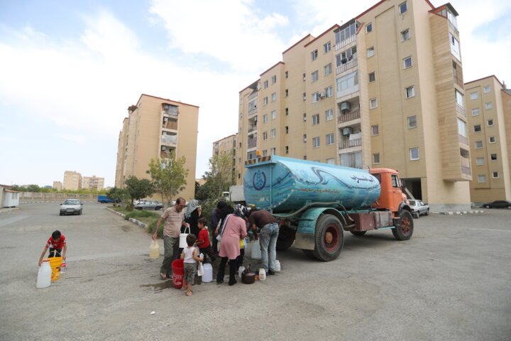 امام جمعه همدان: فعالیتهای جهادی برای رفع مشکل بیآبی همدان در حال انجام است