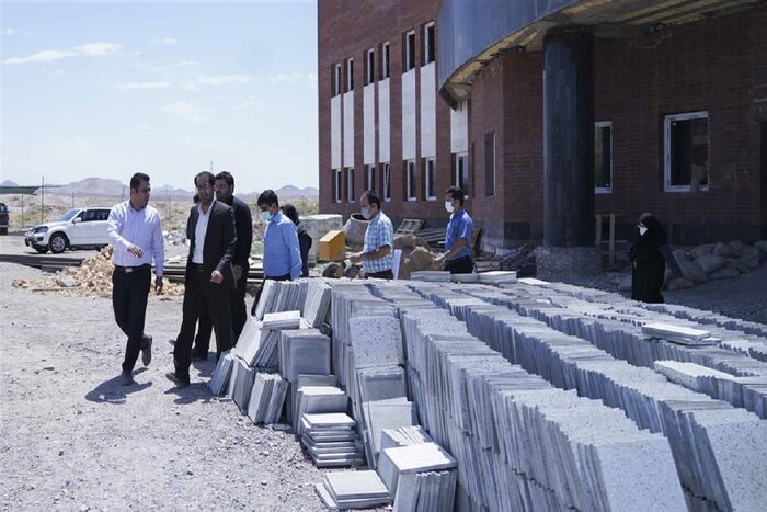 اهتمام دولت به تکمیل ۲ بیمارستان در خراسان جنوبی