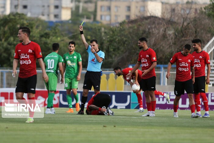 وزیر ورزش و جوانان: برای حضور بانوان در استادیومها تا آخر لیگ فرصت داریم/ احتمال غیبت صیادمنش در جام جهانی