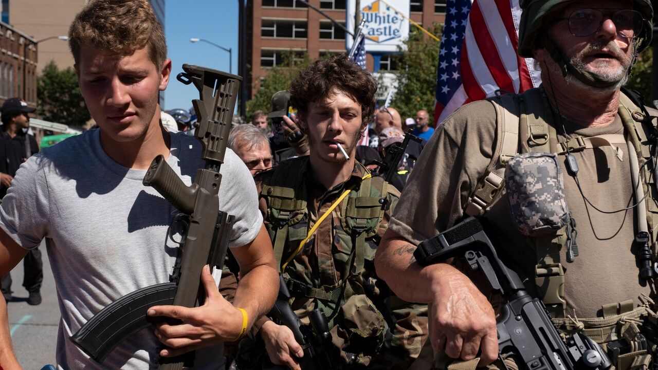 Guardian: ¿Va EEUU hacia una guerra civil? estadounidenses están armados