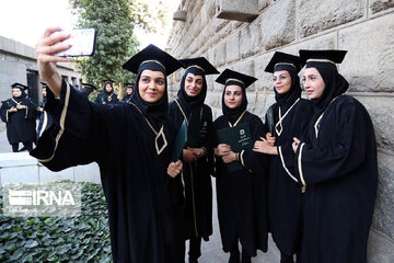 Doctors' Day celebrated in Avicenna mausoleum