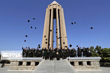 Doctors' Day celebrated in Avicenna mausoleum