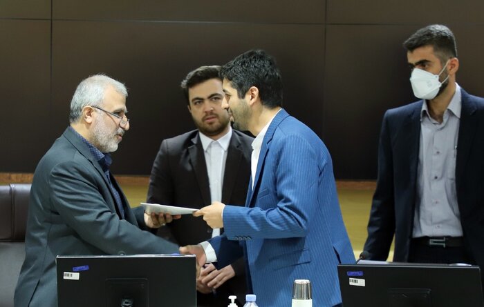 امضای تفاهمنامه همکاری وزارت جهادکشاورزی و باشگاه کشاورزان جوان