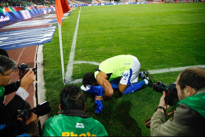 استقلال بهدنبال کیمیاگری؛ تبدیل مس به طلا در حضور بانوان