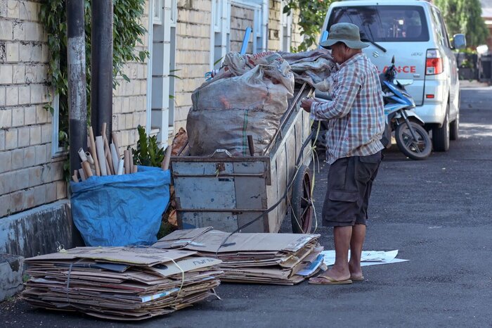 از آمادگی برای اجرای سند همکاری ۲۵ ساله ایران و چین تا انجام نخستین نقل وانتقال روبل و ریال بین ایران و روسیه