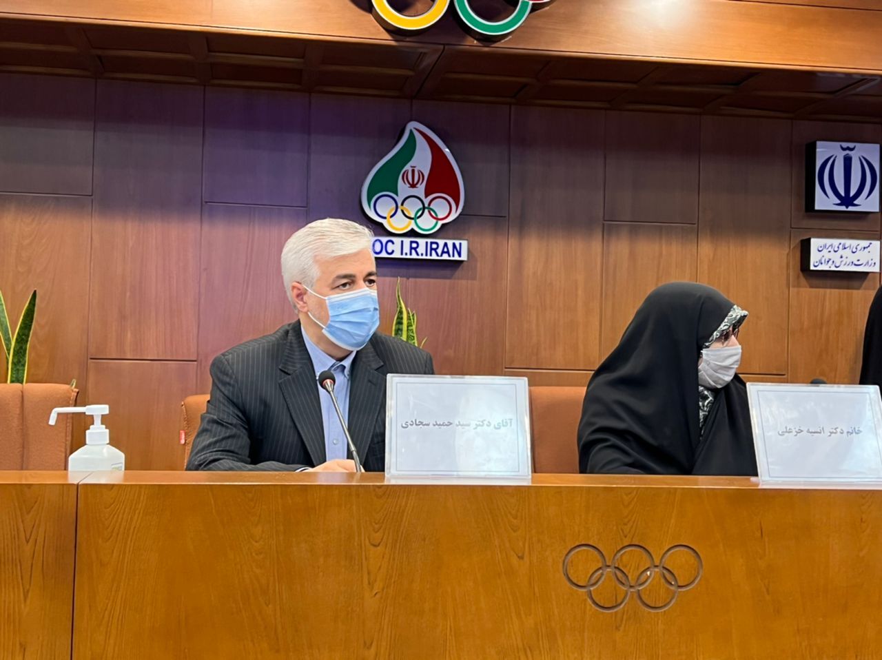 تجلیل وزیر ورزش از بانوان مدال‌آور بازی‌های کشورهای اسلامی