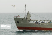 ایرانی بحریہ کے ڈرون نے دشمن کے ٹھکانوں کو کامیابی سے نشانہ بنایا