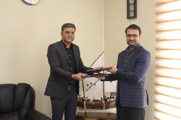 پارک علم و فناوری و بنیاد نخبگان استان بوشهر  تفاهم نامه همکاری امضا کردند