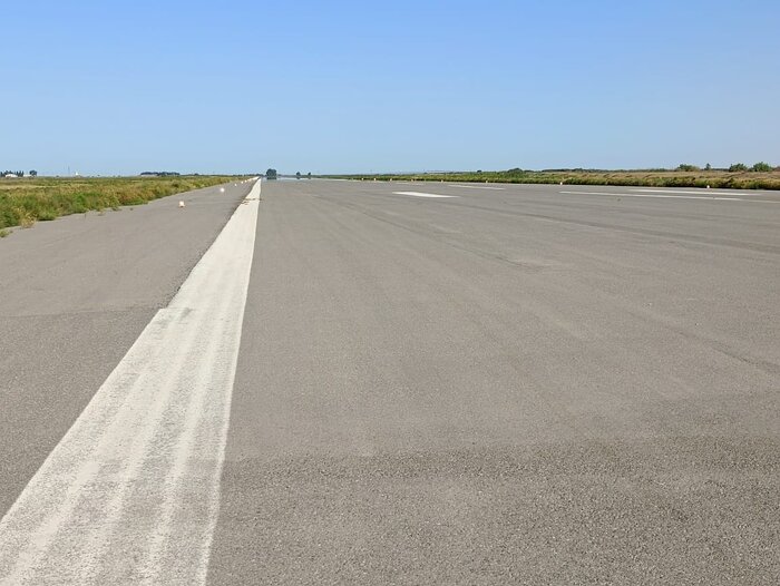 سیستم روشنایی فرودگاه پارسآباد مغان به بهرهبرداری رسید