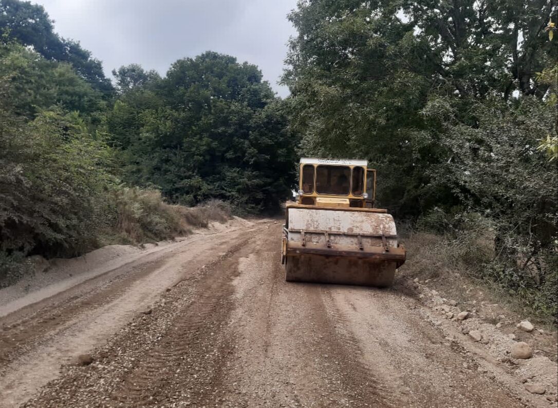 راه استاندارد آرزویی که به همت دولتمردان برای مردم روستای «سیجان» گالیکش تحقق مییابد راه استاندارد آرزویی که به همت دولتمردان برای مردم روستای «سیجان» گالیکش تحقق مییابد