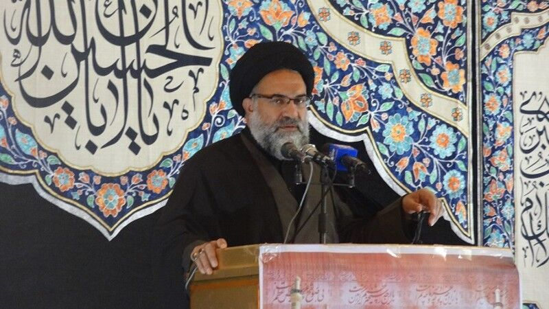 امامان جمعه سراسر کشور کارنامه یک ساله دولت مردمی را مثبت ارزیابی کردند