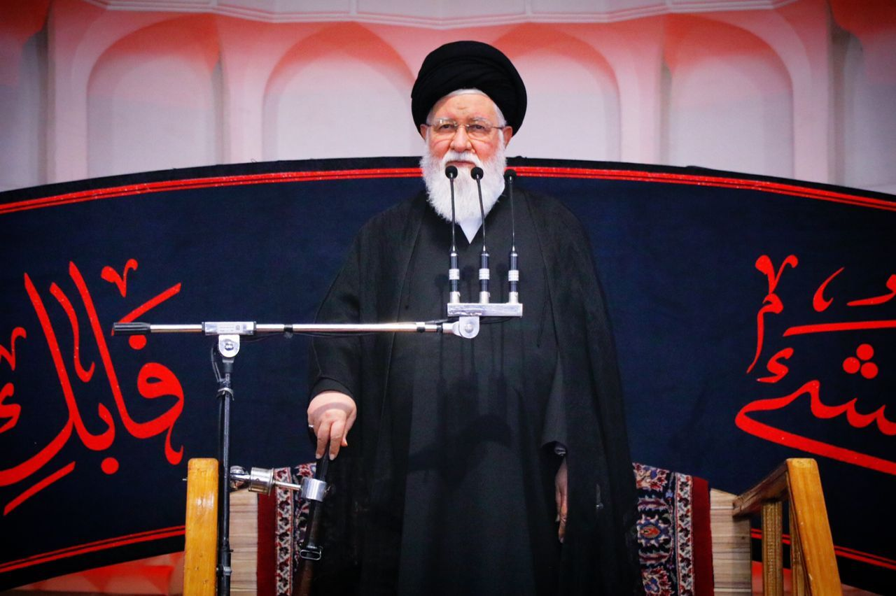 امامان جمعه سراسر کشور کارنامه یک ساله دولت مردمی را مثبت ارزیابی کردند