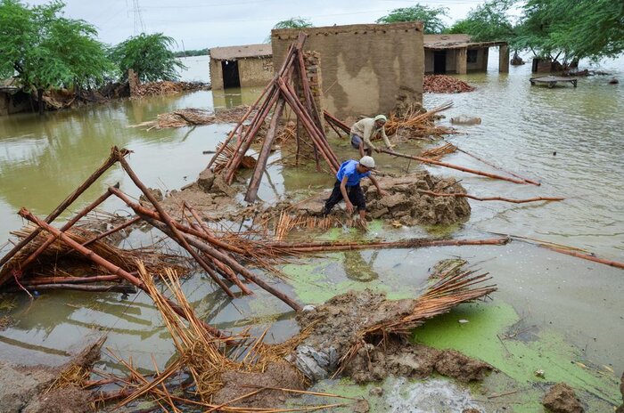 Iran’s consul general calls for helping Pakistan in recent flood