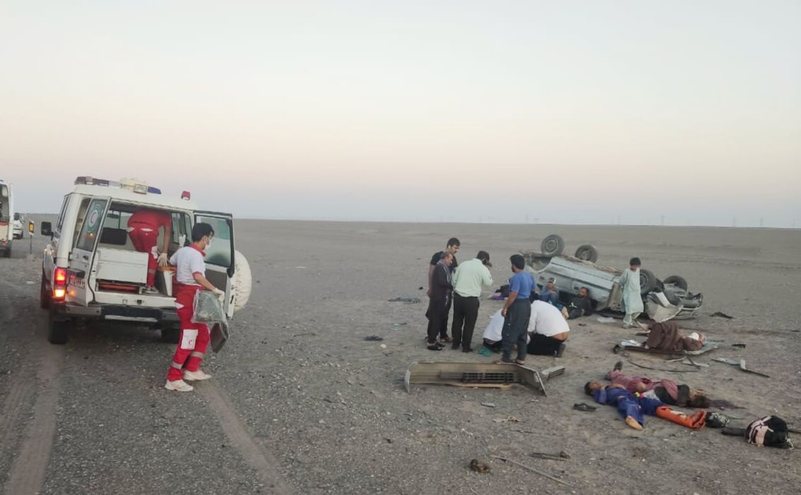 واژگونی خودرو حامل افاغنه در فهرج ۵ کشته و ۱۰ مصدوم برجای گذاشت واژگونی خودرو حامل افاغنه در فهرج ۵ کشته و ۱۰ مصدوم برجای گذاشت