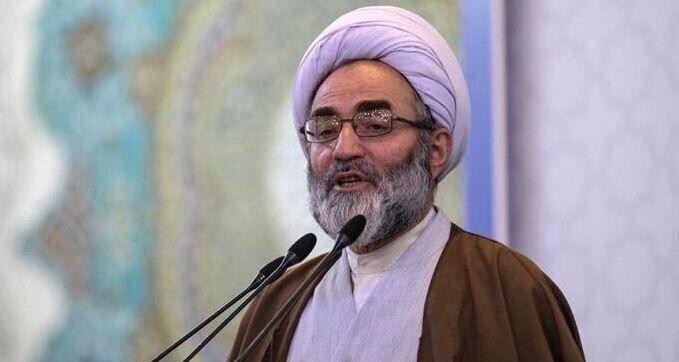 کسی نمی تواند چهره نورانی انقلاب اسلامی را خدشه‌دار کند