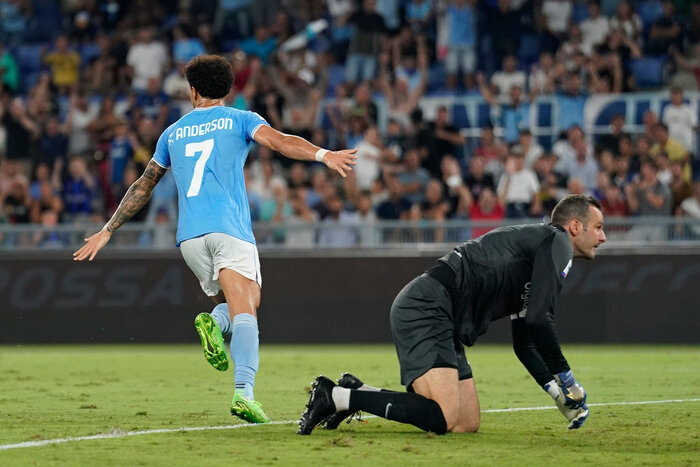 پیروزی لاتزیو مقابل اینتر با طعم صدرنشینی / خط و نشان عقابها برای حریفان 3