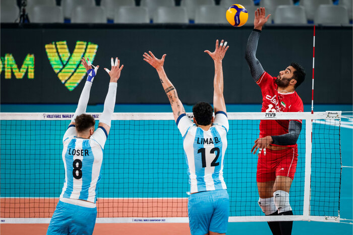 مسابقات قهرمانی جهان/ ایران ۳ - آرژانتین ۲ ؛ برد نفس‌گیر والیبال در گام اول