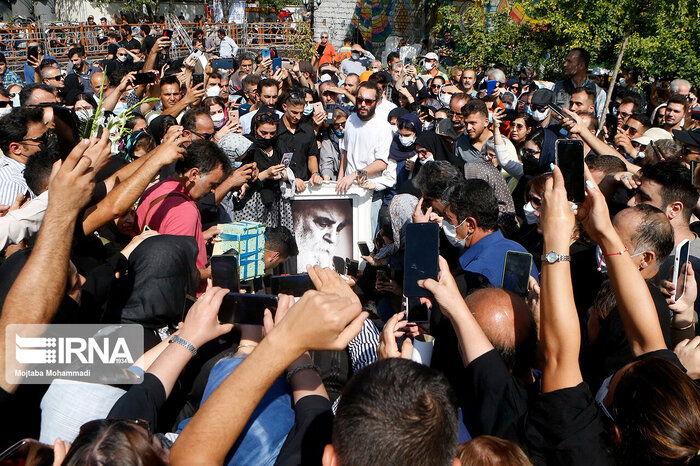 اگر ابتهاج به جای رشت در کلن به خاک سپرده میشد!